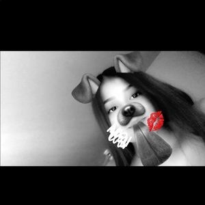 Meet your Posher, Ariel